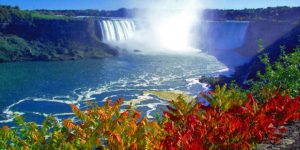 Niagarafälle im Herbst