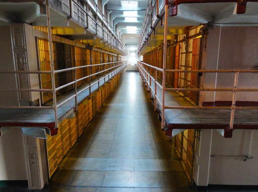 alcatraz tours behind the scenes