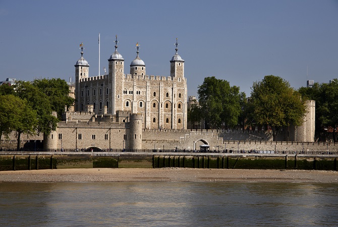 TOWER BRIDGE