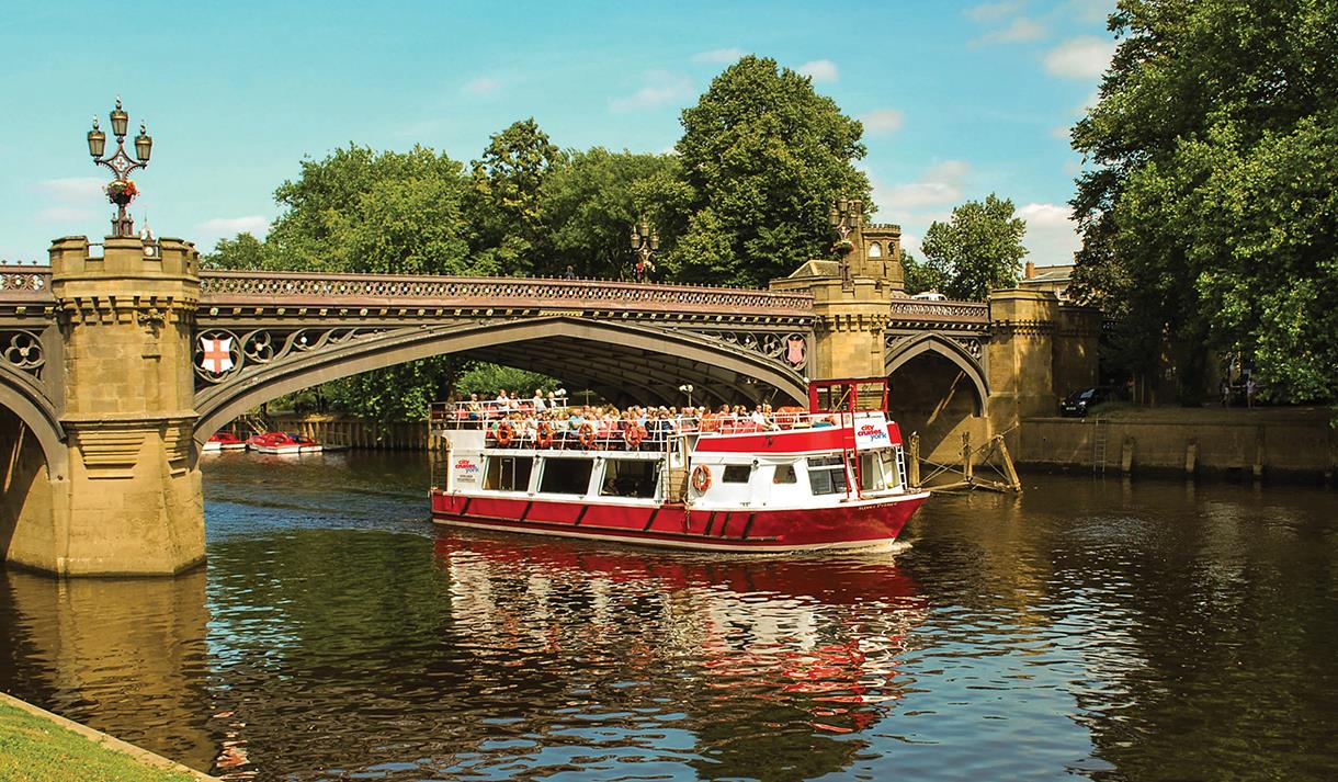 Barcos fluviales de York