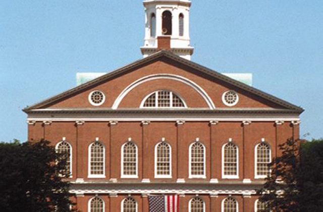 Boston Freedom Trail A Walk Into History City Experiences Boston Freedom Trail A Walk Into History City Experiences
