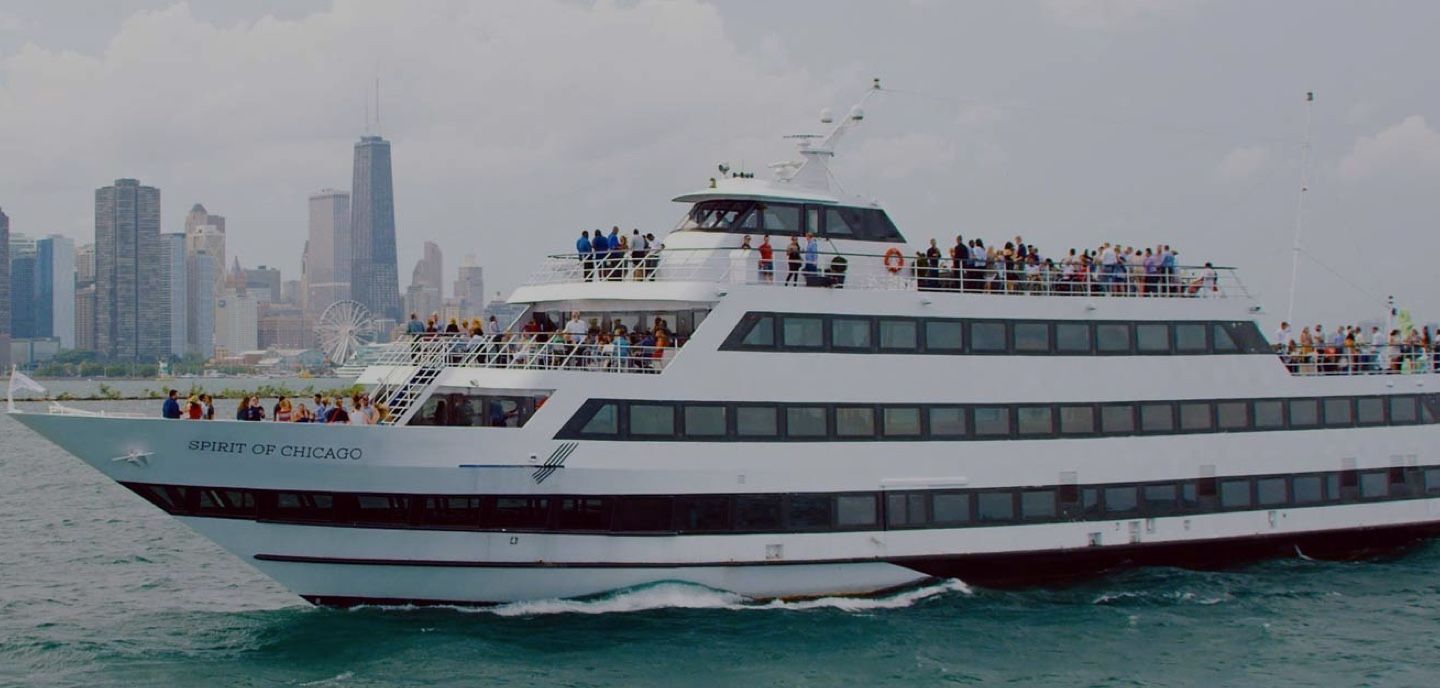 yacht rides in chicago