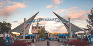 Hornblower_Niagara_Cruises_Ticket_Plaza_SM