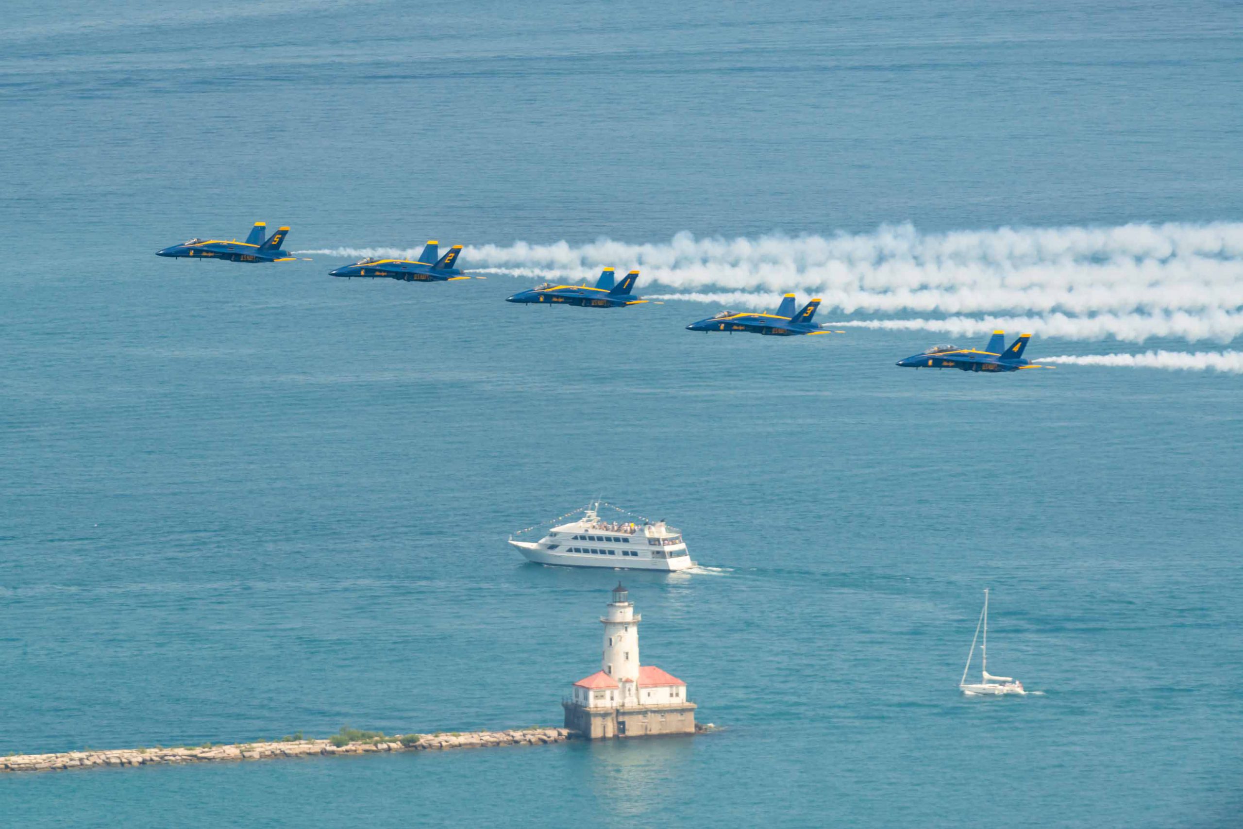 semana de la flota del lago michigan y cruceros en barco