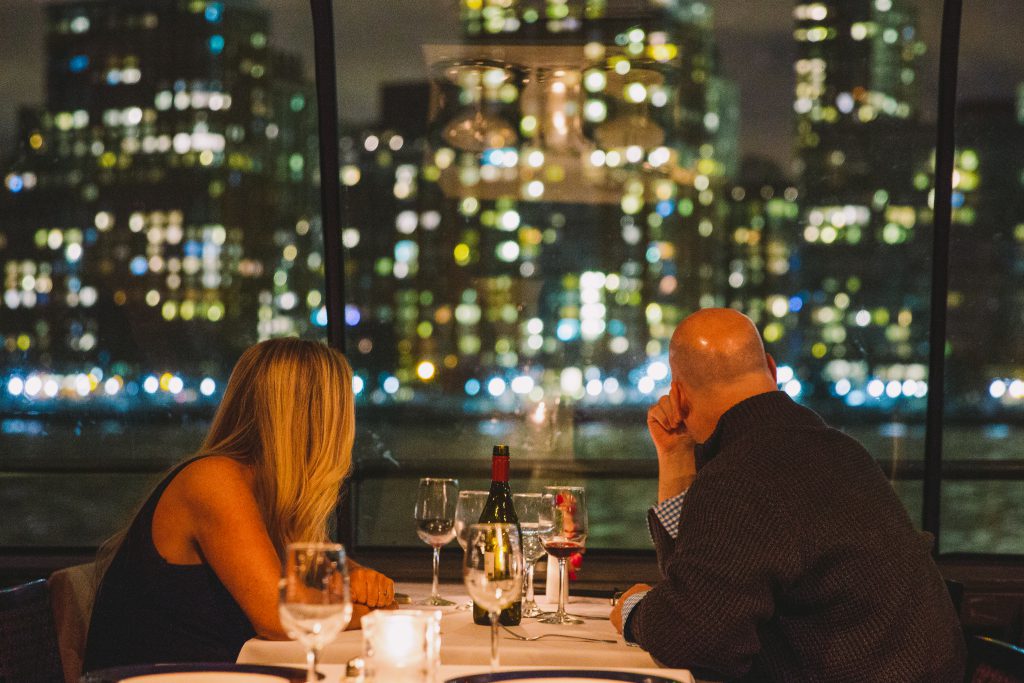 cruzeiro com jantar de aniversário em nyc