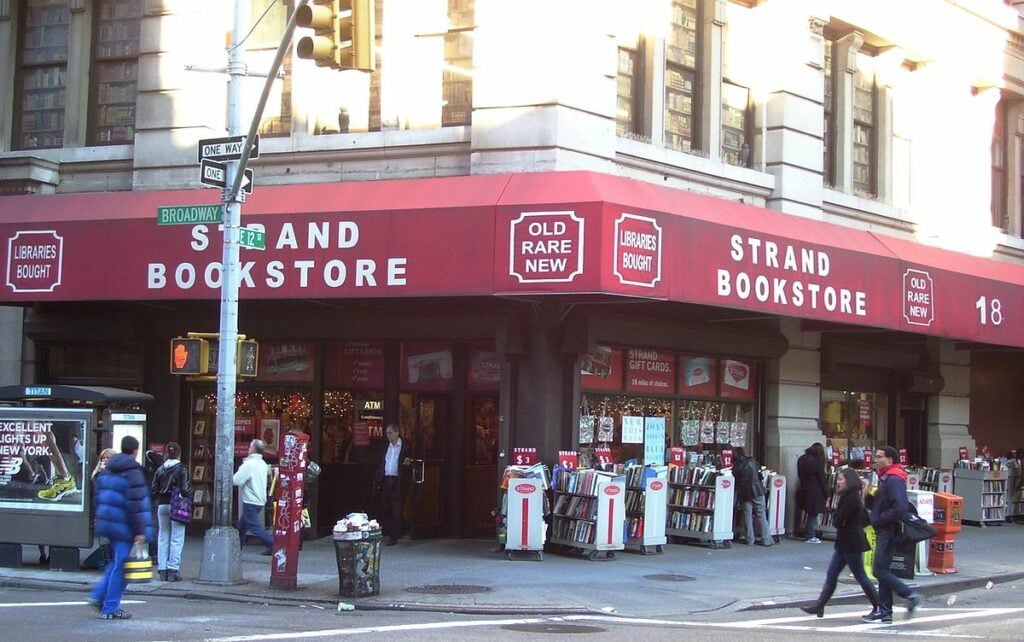 Strand Boekhandel