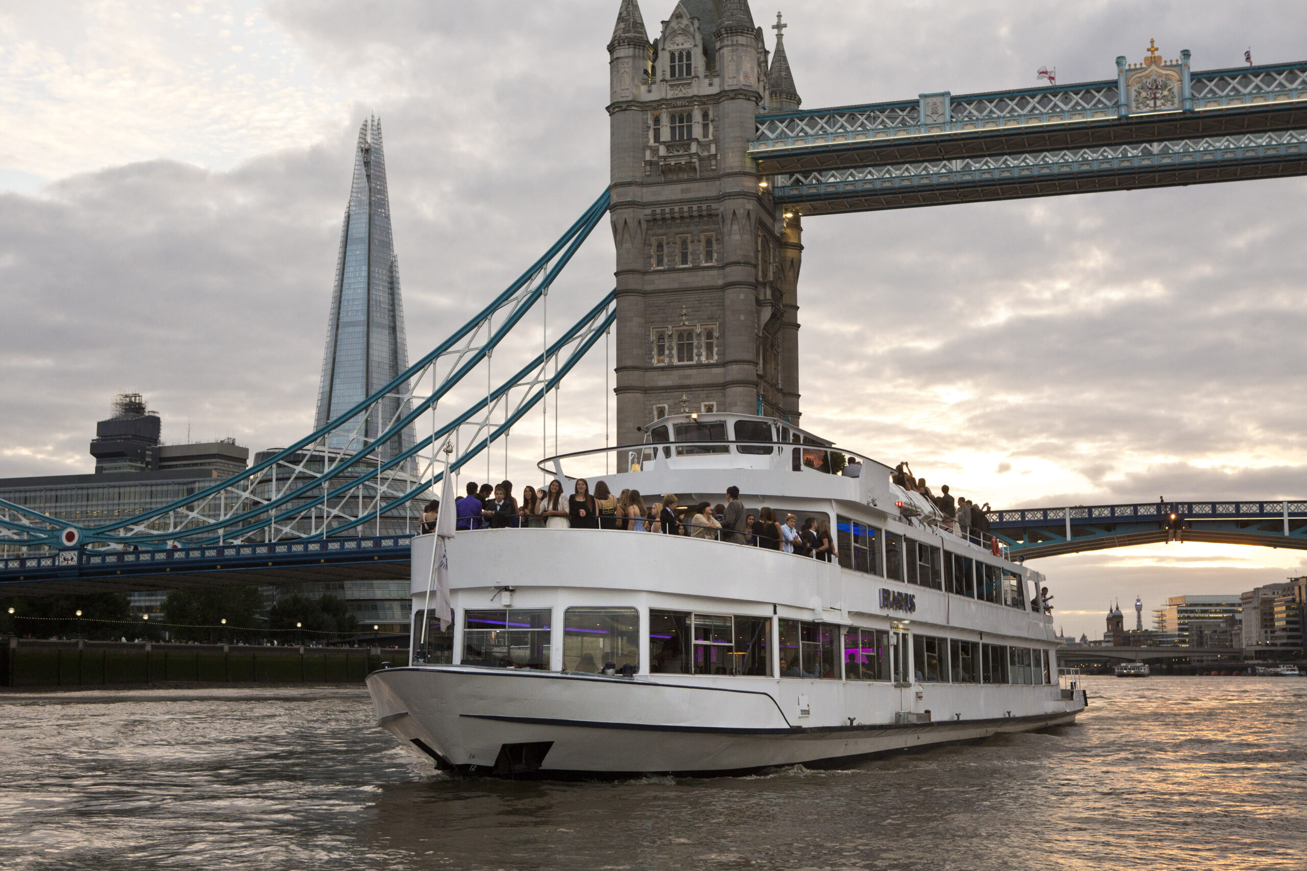 City Cruises London, Take in the Most Iconic Sights City Cruises