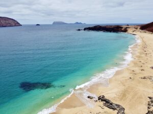 Praia em La Concha Bay