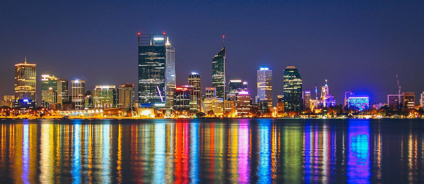 Perth Australiens skyline om natten