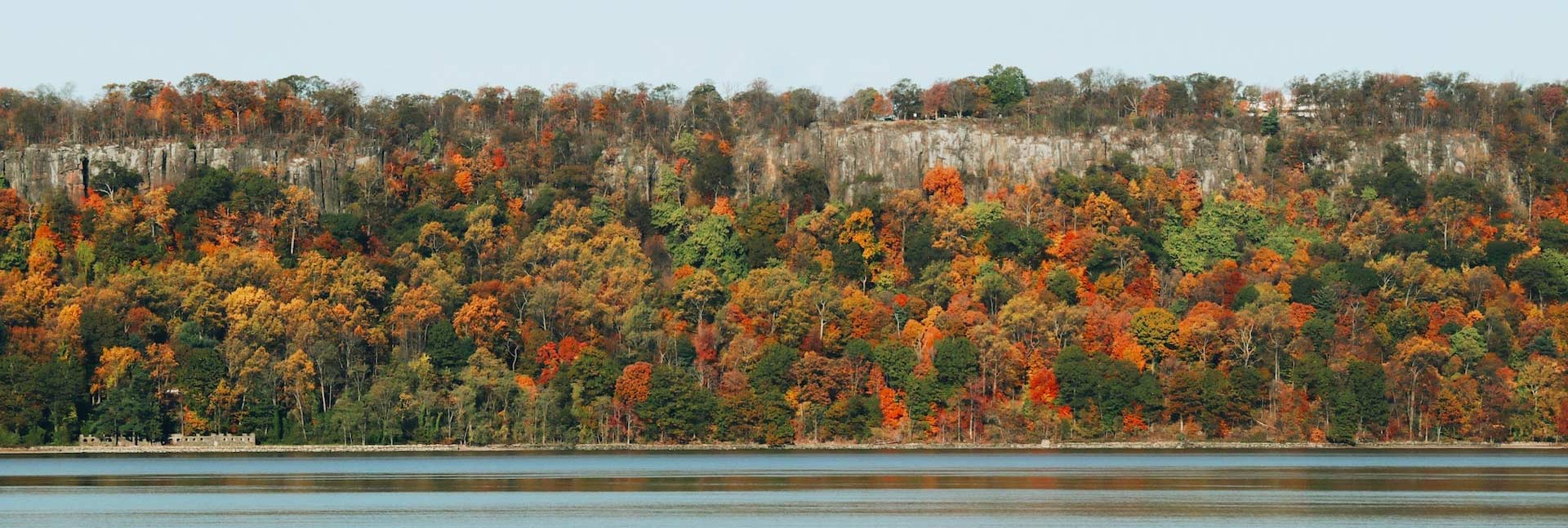 Palisades Kayalıkları Hudson Nehri New York