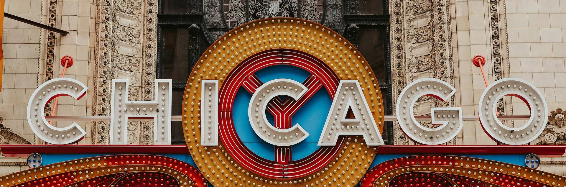 Close-up van het Chicago Theater bord