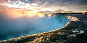 Niagaravandfaldene ved solopgang