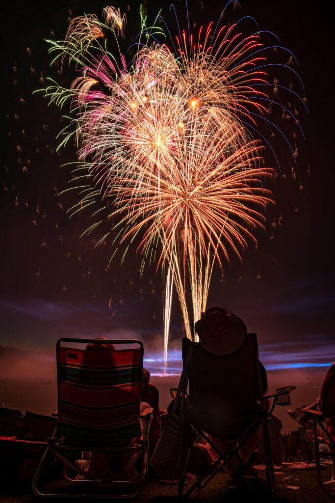 vuurwerk op het strand