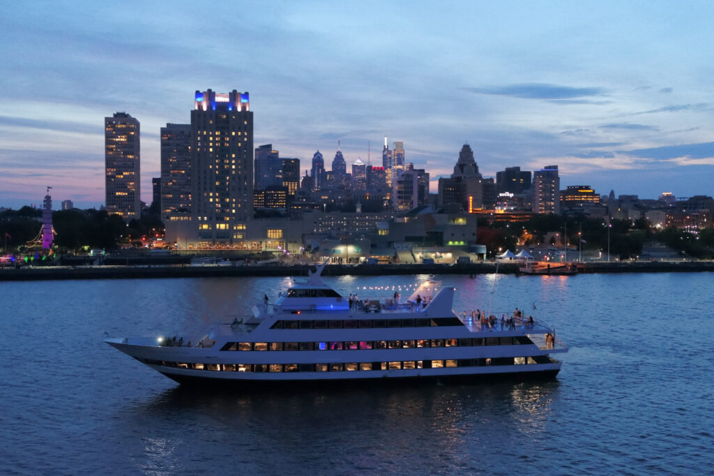 City Cruises in Philadelphia