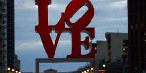 Love sculpture in Philadelphia