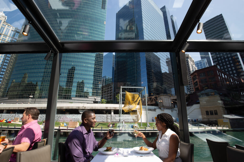 crociere urbane sul fiume di chicago