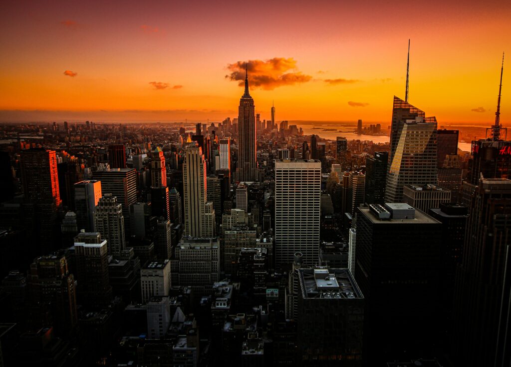 la ville de new york au coucher du soleil