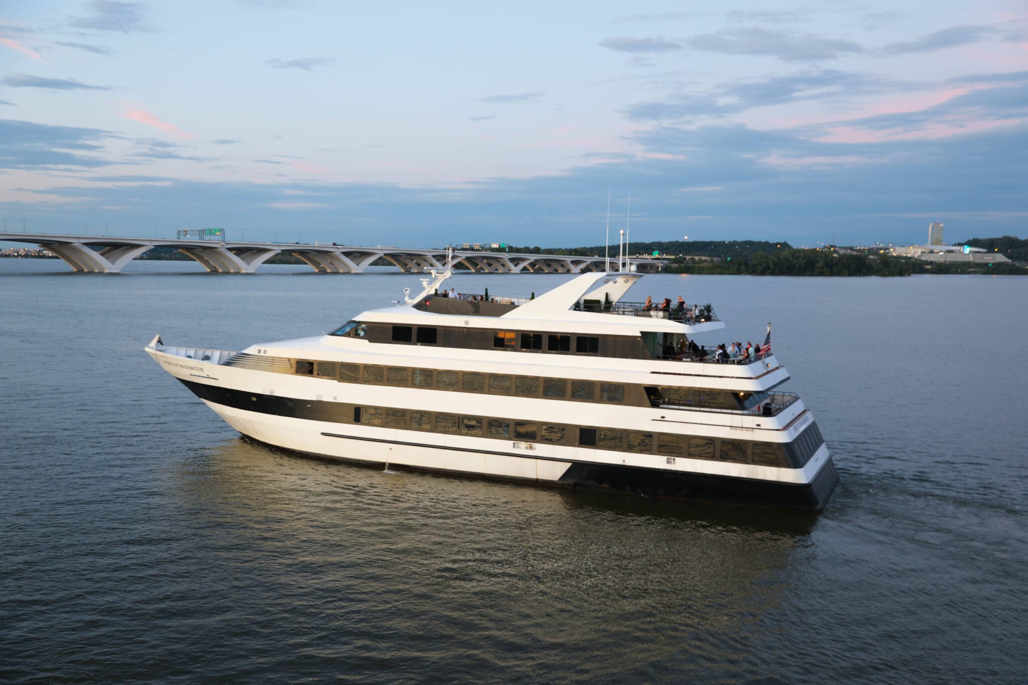 yacht charter washington dc