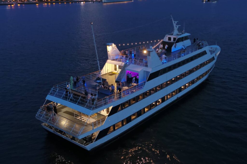 Philadelphia yacht charter