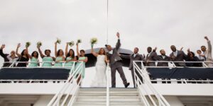 festa de casamento num barco em baltimore