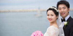 A couple enjoying all-inclusive wedding packages in Marina del Rey with City Cruises